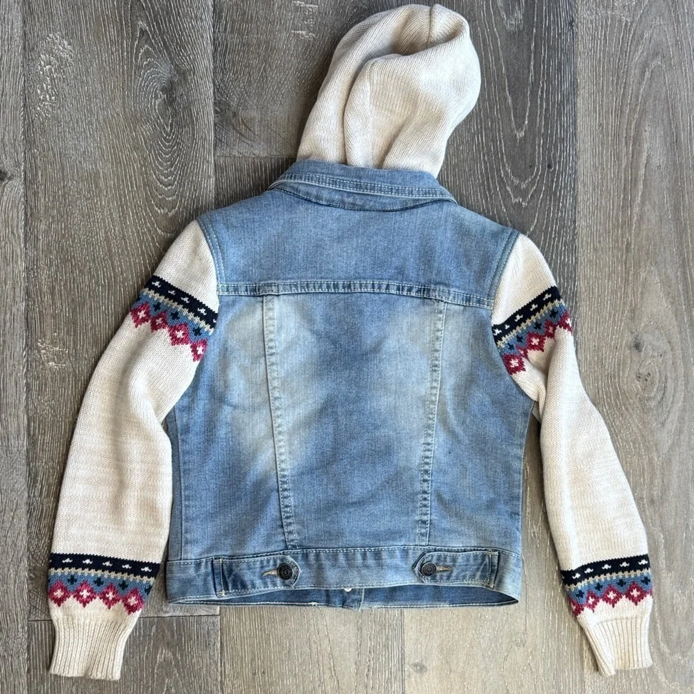 Vigoss Kids Blue Denim Jacket with Patterned Knit Sleeves 0407